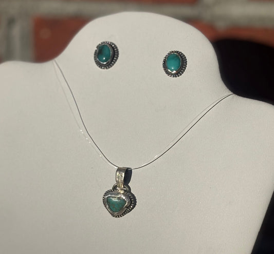 Turquoise Sterling Silver Stud Earrings & Pendant Set