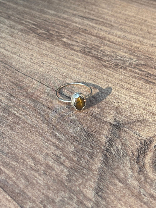 Dainty Tigers Eye Cabochon Ring - Size 7.5