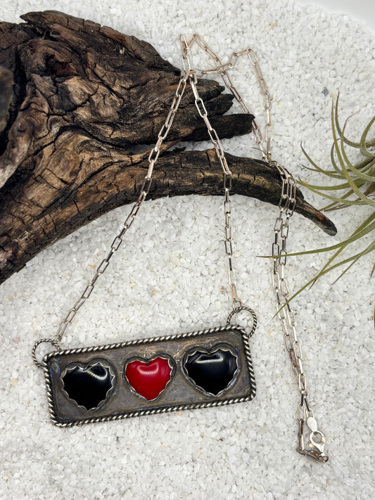 Rosarita & Onyx Heart Bar Necklace