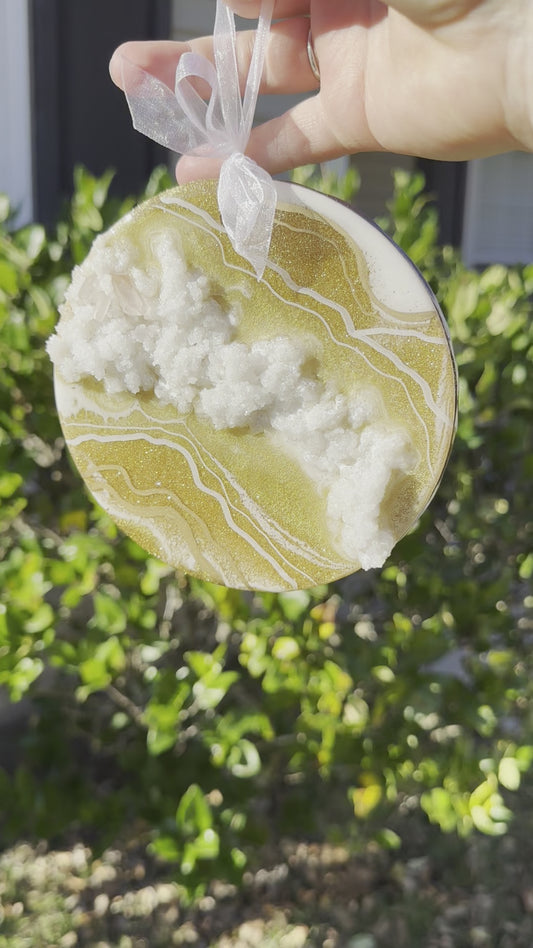 Gold Geode Wall Ornament 2