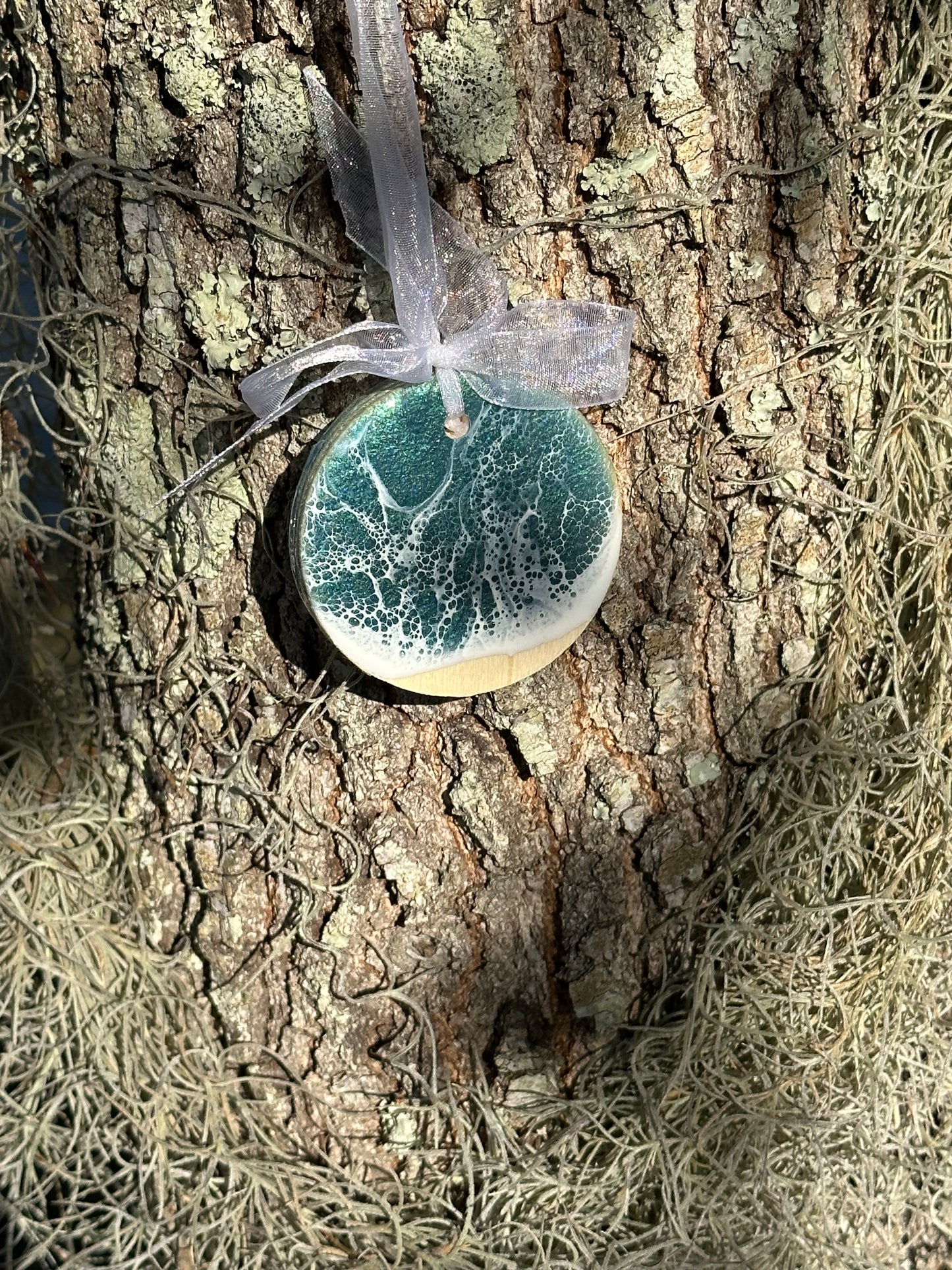 Aqua Ocean Round Ornament